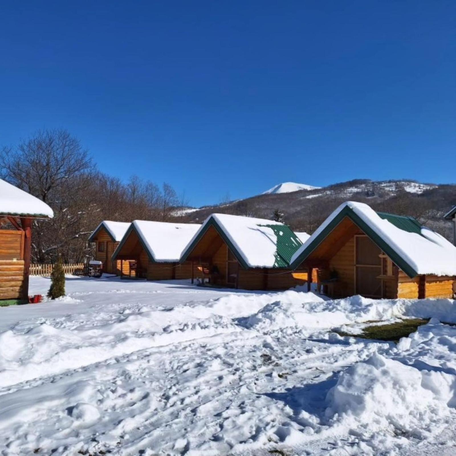 Konaci Oceva Zemlja Bungalovi Konaci Oceva Zemlja Vikendica Mojkovac Zewnętrze zdjęcie