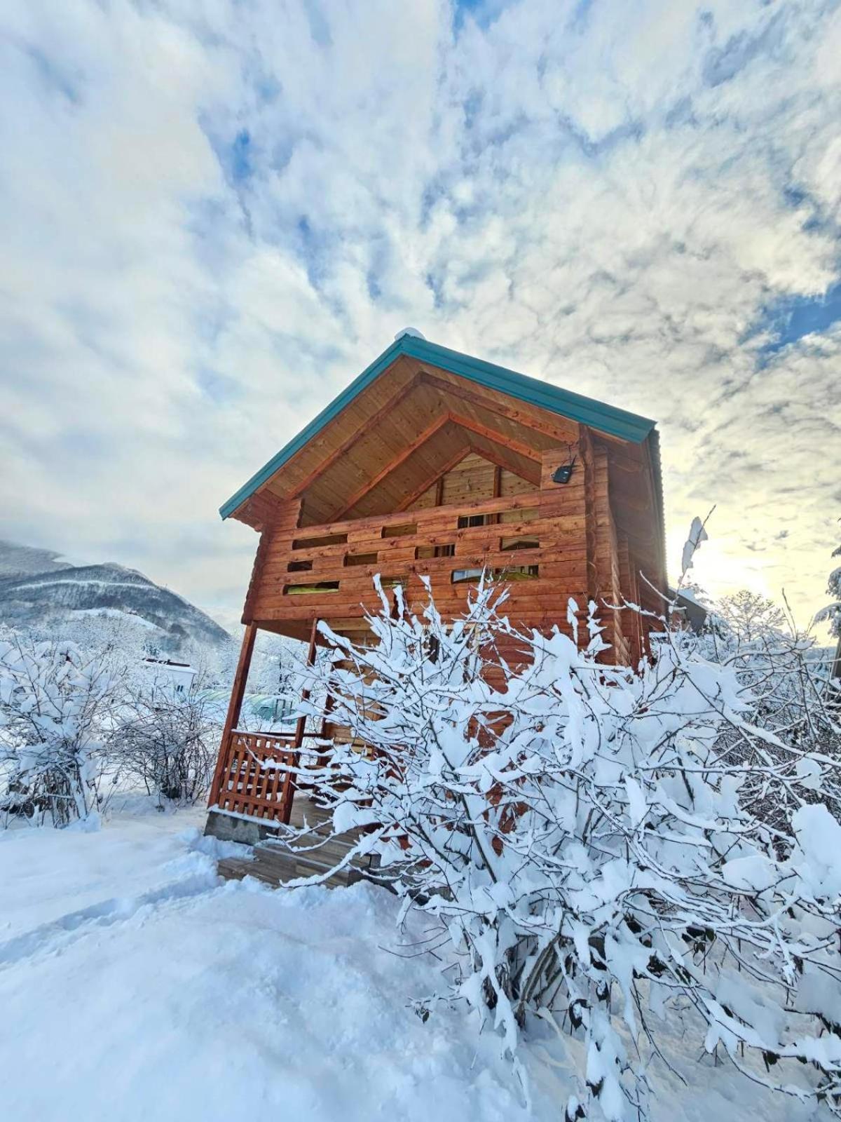 Konaci Oceva Zemlja Bungalovi Konaci Oceva Zemlja Vikendica Mojkovac Zewnętrze zdjęcie